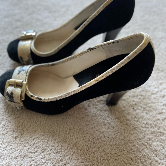 Michael MK snake skin buckle suede 3.5” heels - Picture 2 of 6